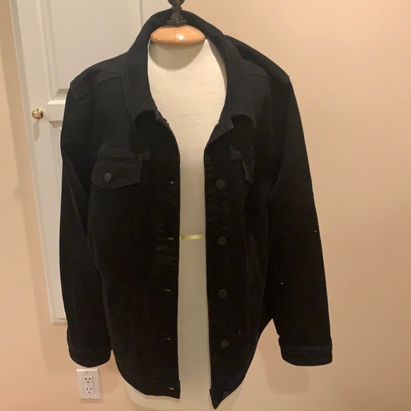 New w/o Tags Black Denim Jacket Rose Appliqué- 2X - Picture 3 of 10